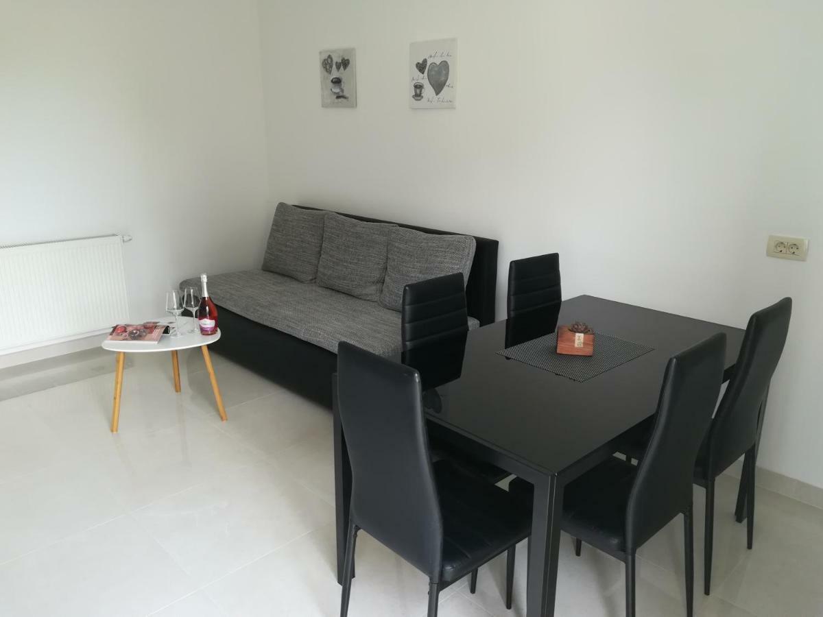 Apartman Ana Porat  Exteriör bild